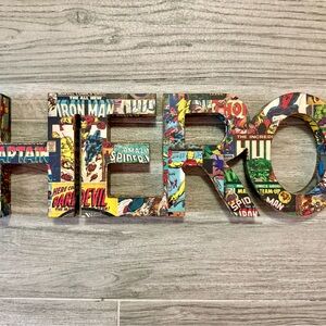 Marvel Comic Book HERO Wall Decor - Multicolor
